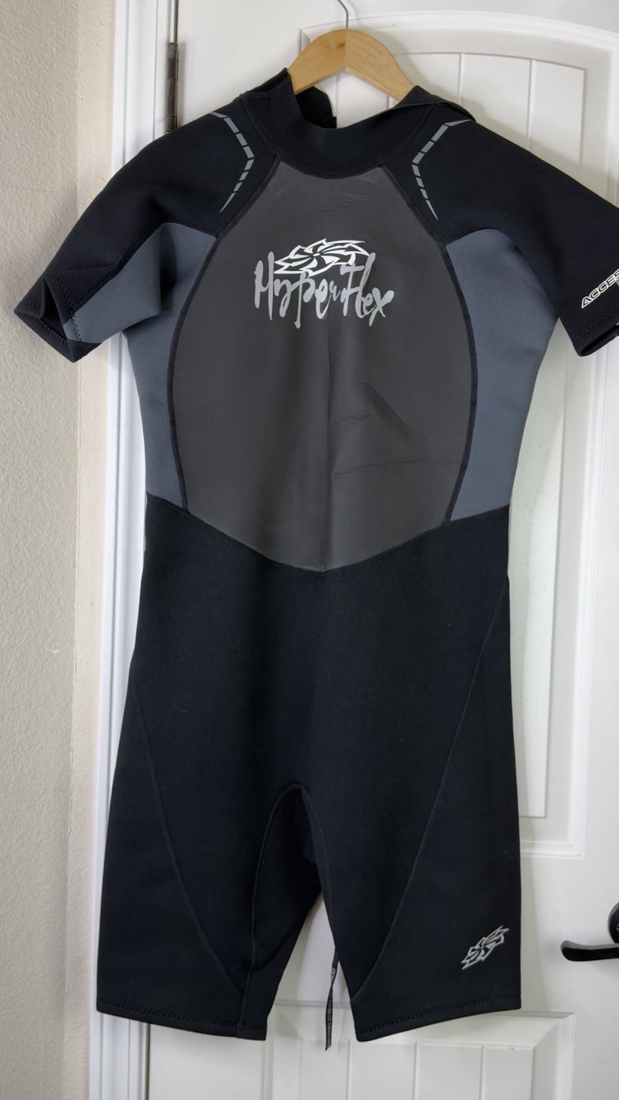 HYPERFLEX ACCESS 2.5 wetsuit surf wakeboard waterski Sz XL