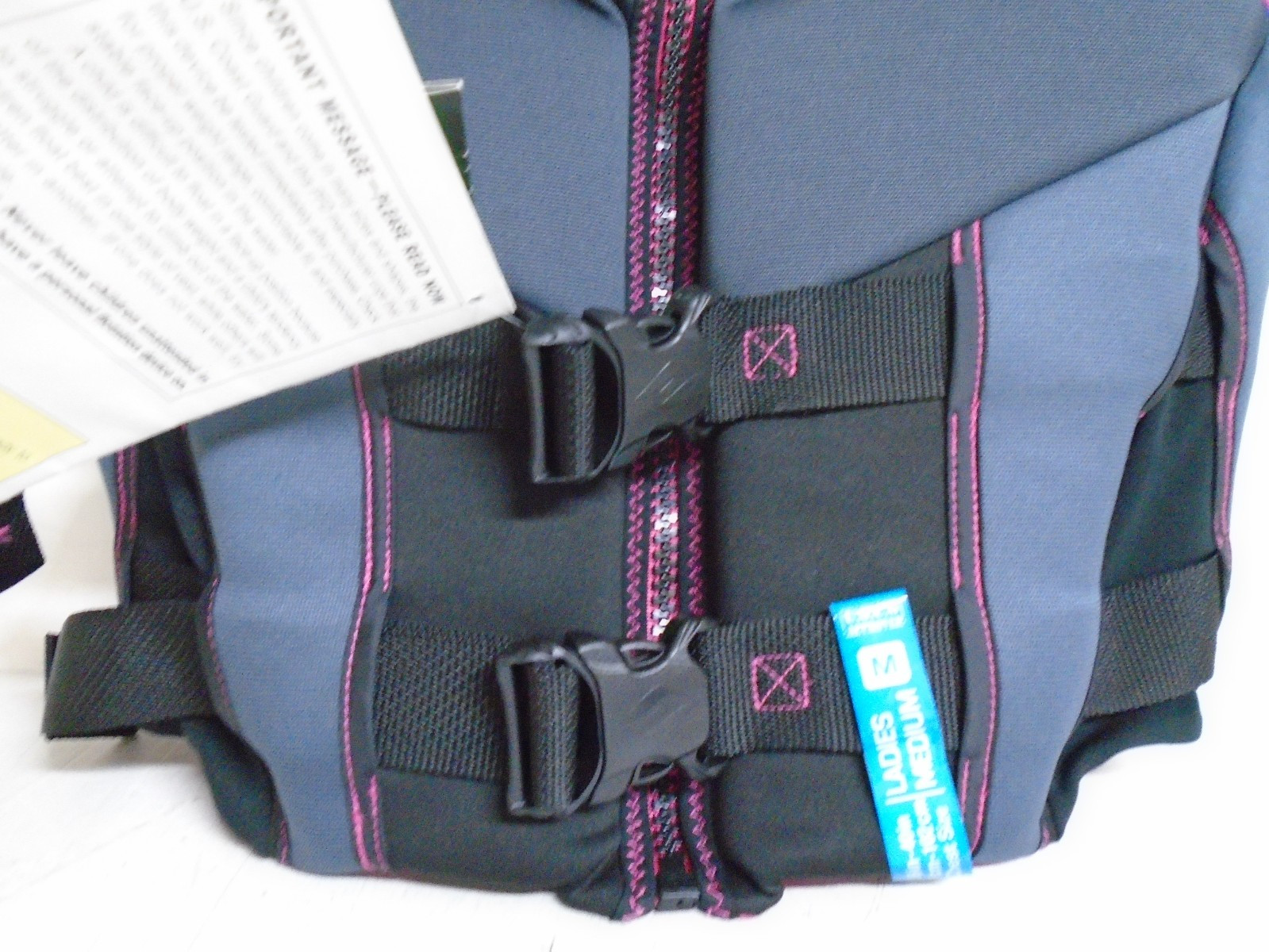 NEW Hyperlite Ladies Life Vest Jacket | Medium (36″-40″) | Pink/Black – 1186866