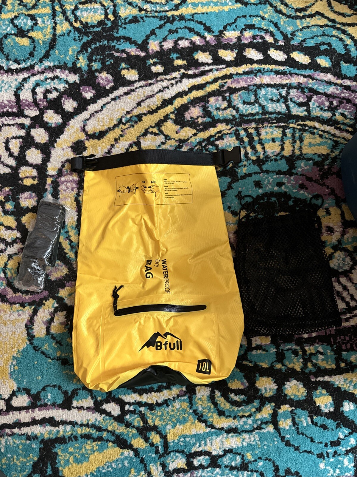 BFULL 10L Waterproof Floatable Dry Bag, Roll Top [Yellow] New open pkg