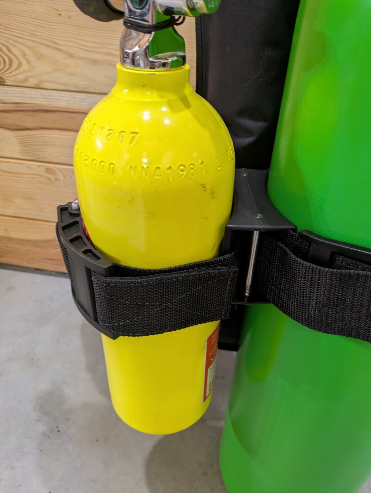 Scuba Dive Pony Bottle Tank Mount Holder Mounting Bracket Spare Air Cylinder