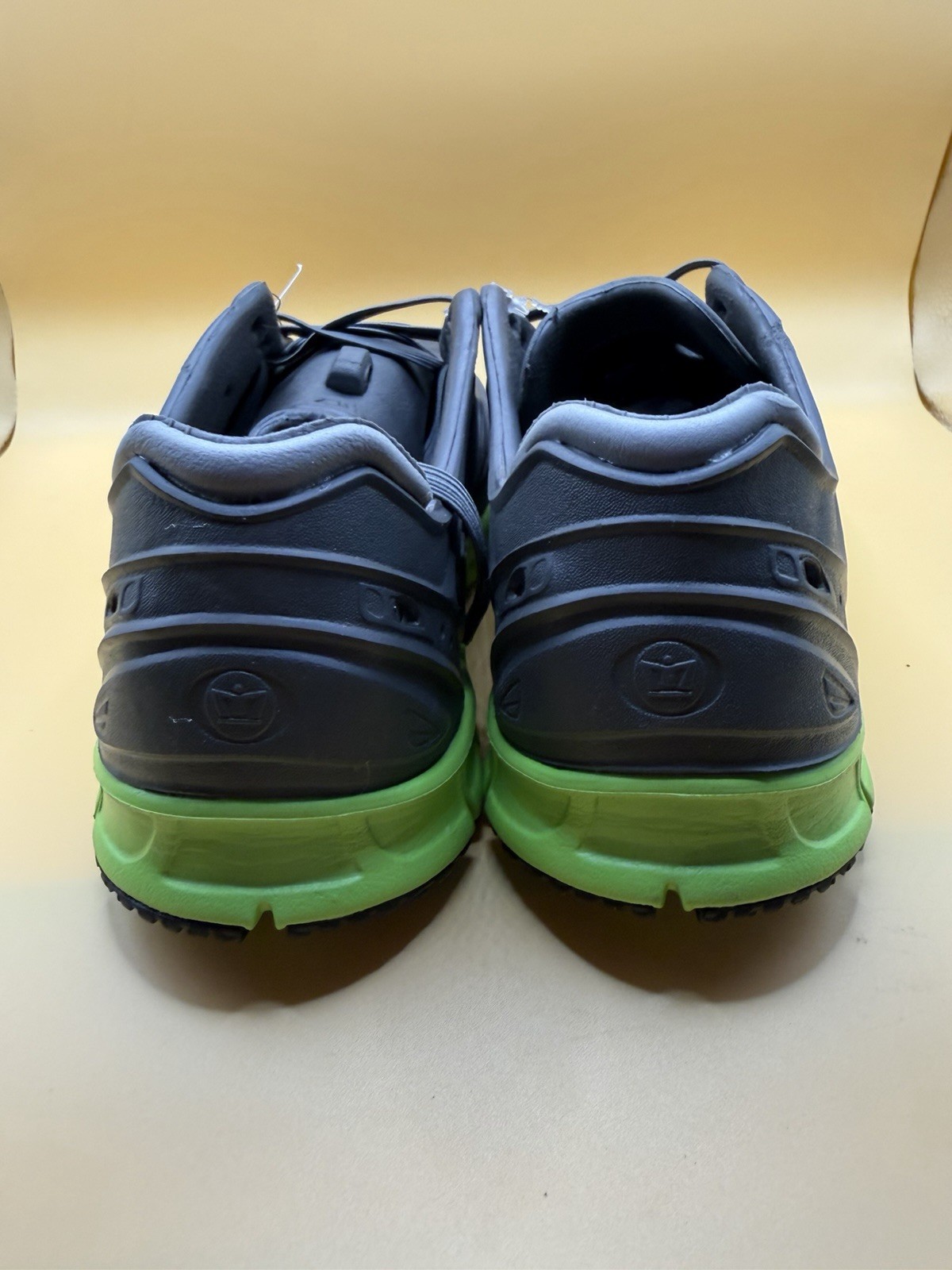 Crosskix APX Black/green Water Shoes Athletic Unisex Shoe Men Sz 4/Wm 5.5 NWT