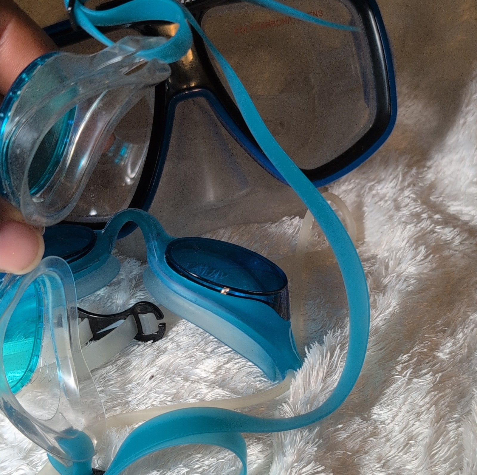 Intex Polycarbonate Snorkel Mask, Nike Blue Swim Goggles & Dolfin Goggles Set