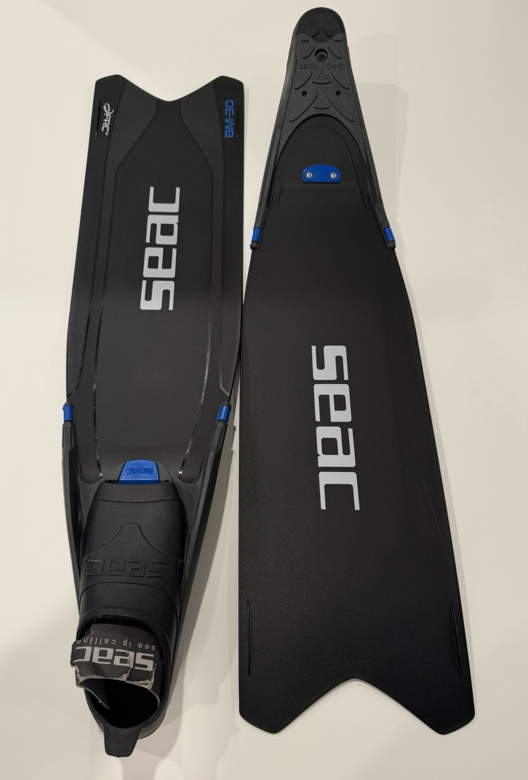 SEAC BM-30 Freediving Long Blade Fins EU 36-38 US Men 4.5-5.5 Women 5.5-7