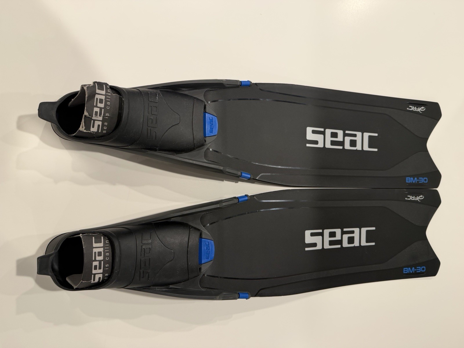 SEAC BM-30 Freediving Long Blade Fins EU 36-38 US Men 4.5-5.5 Women 5.5-7