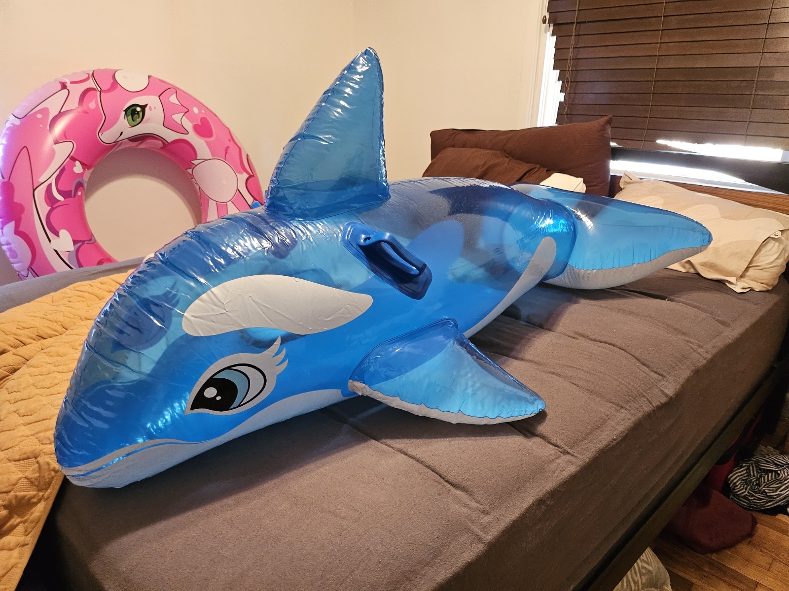 Intex The Wet Set Lil’ Whale Ride-On Inflatable Pool Float Toy 2001