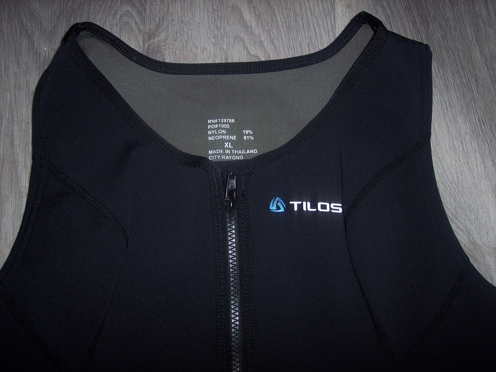 Tilos Womens 1mm MetaLite Swimsuit XL Black GUC Thick Material Wet Suit B2
