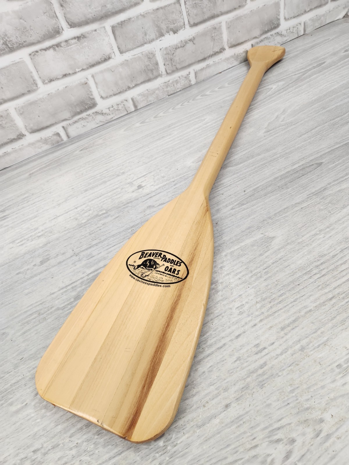 Beaver Brand Paddles and Oars Leatherwood MFG. Co. Wood 30” Paddle Used