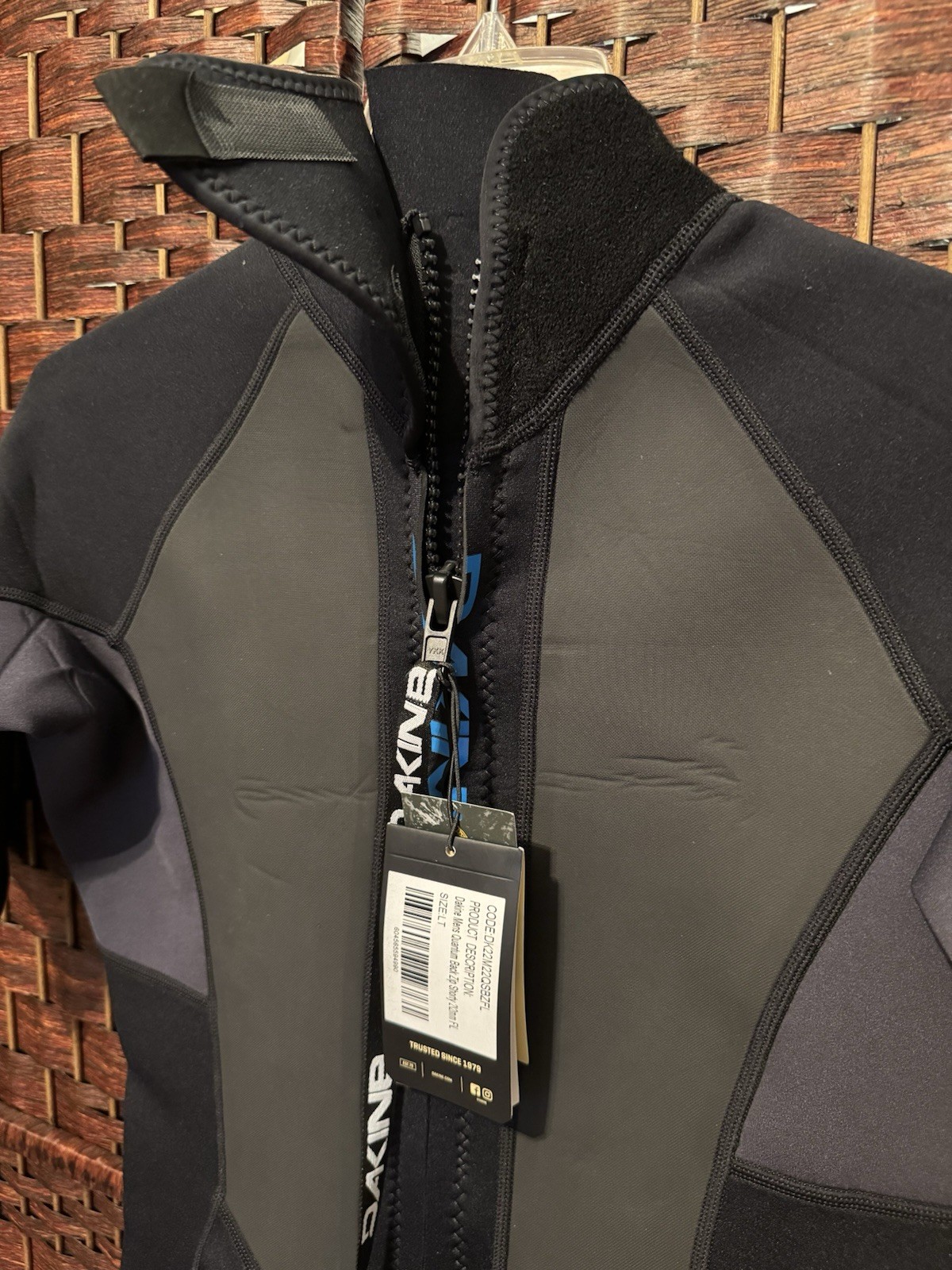 Dakine Quantum Back Zip Shorty 2/2 F/L Black/Grey Wetsuit-Men’s Size Large Tall