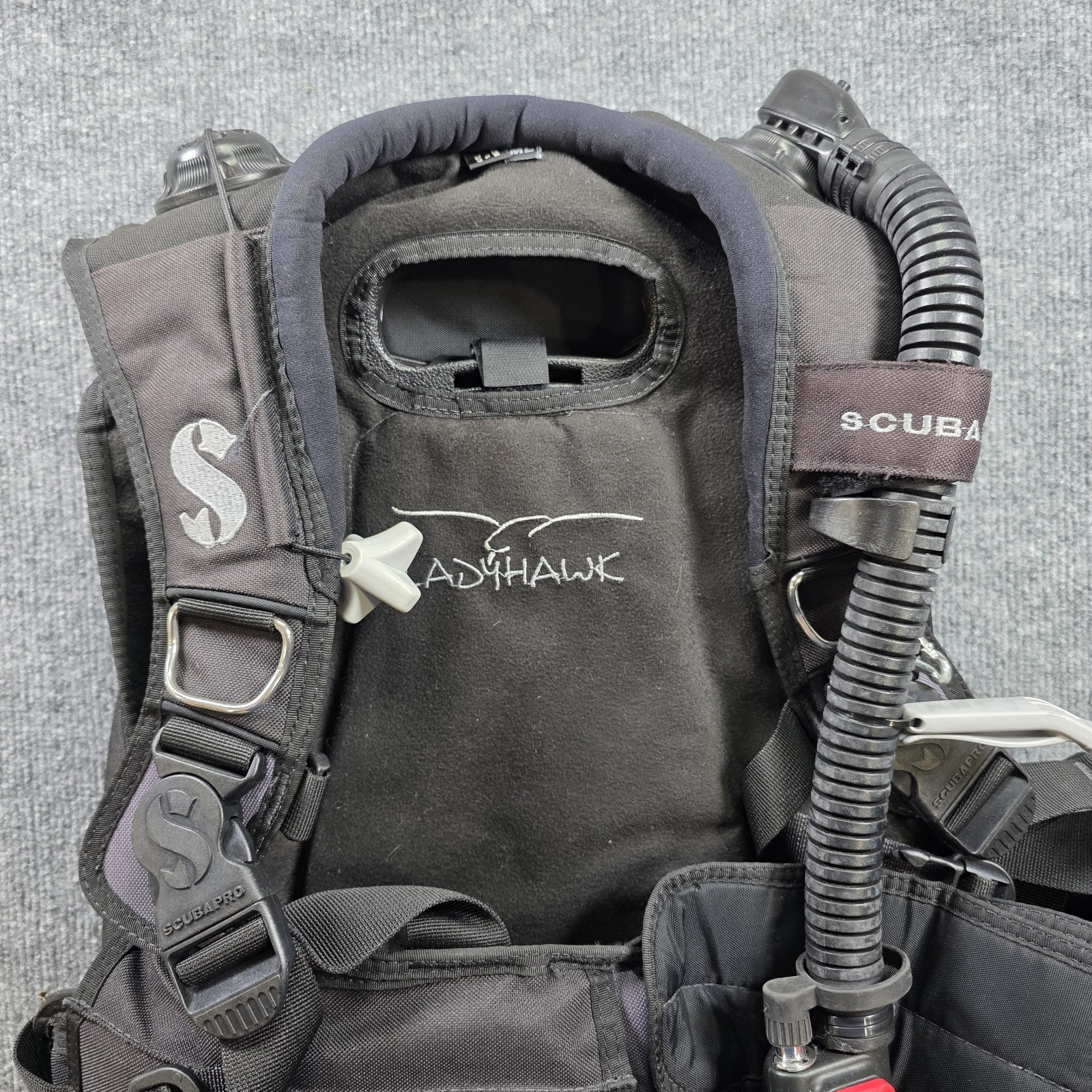 Lady Hawk Scuba Pro (BCD) Black And Grey