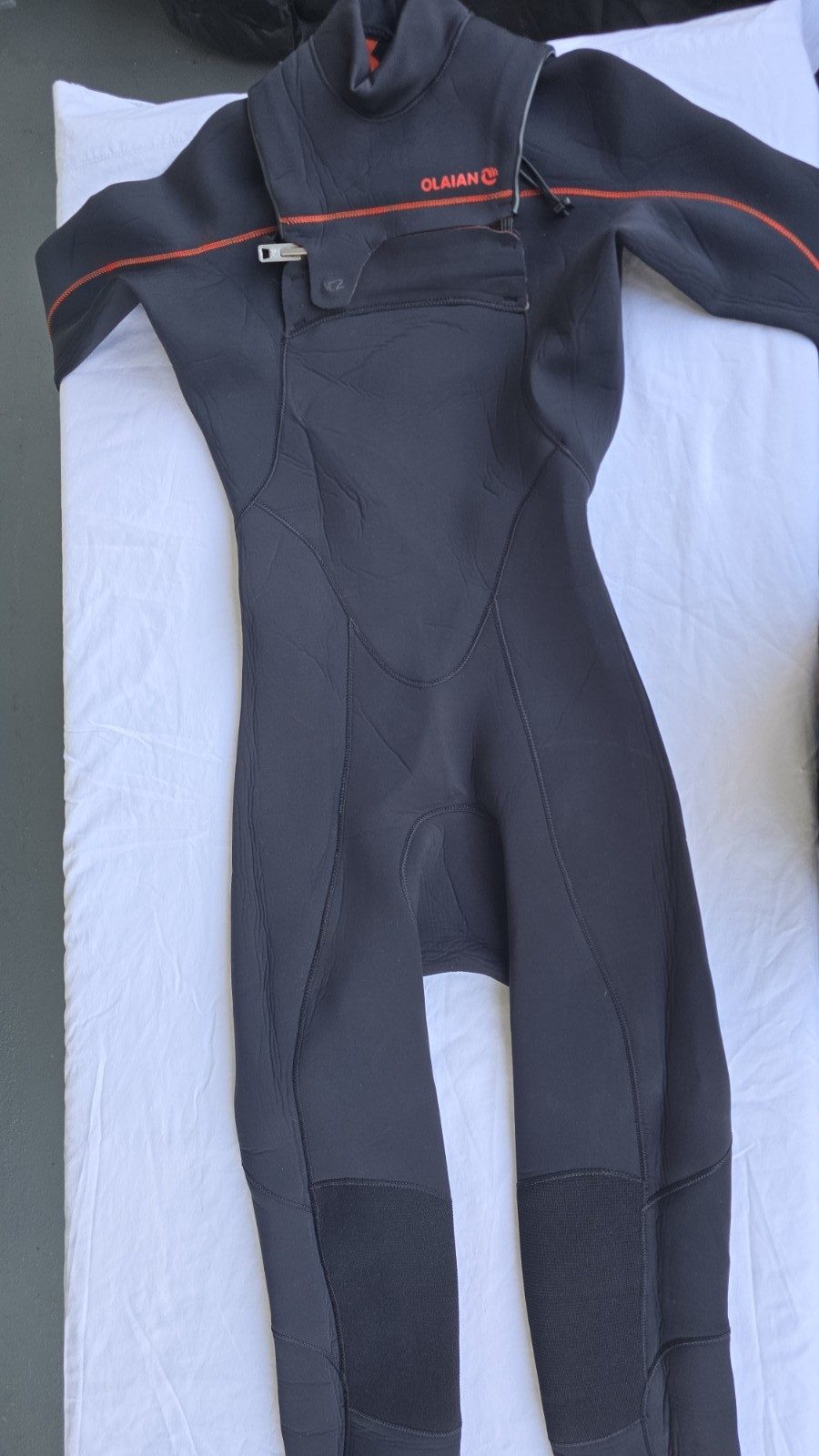 Decathlon Tribord Men’s Full Body Wetsuit Black/Gray Orange Trim Size XS