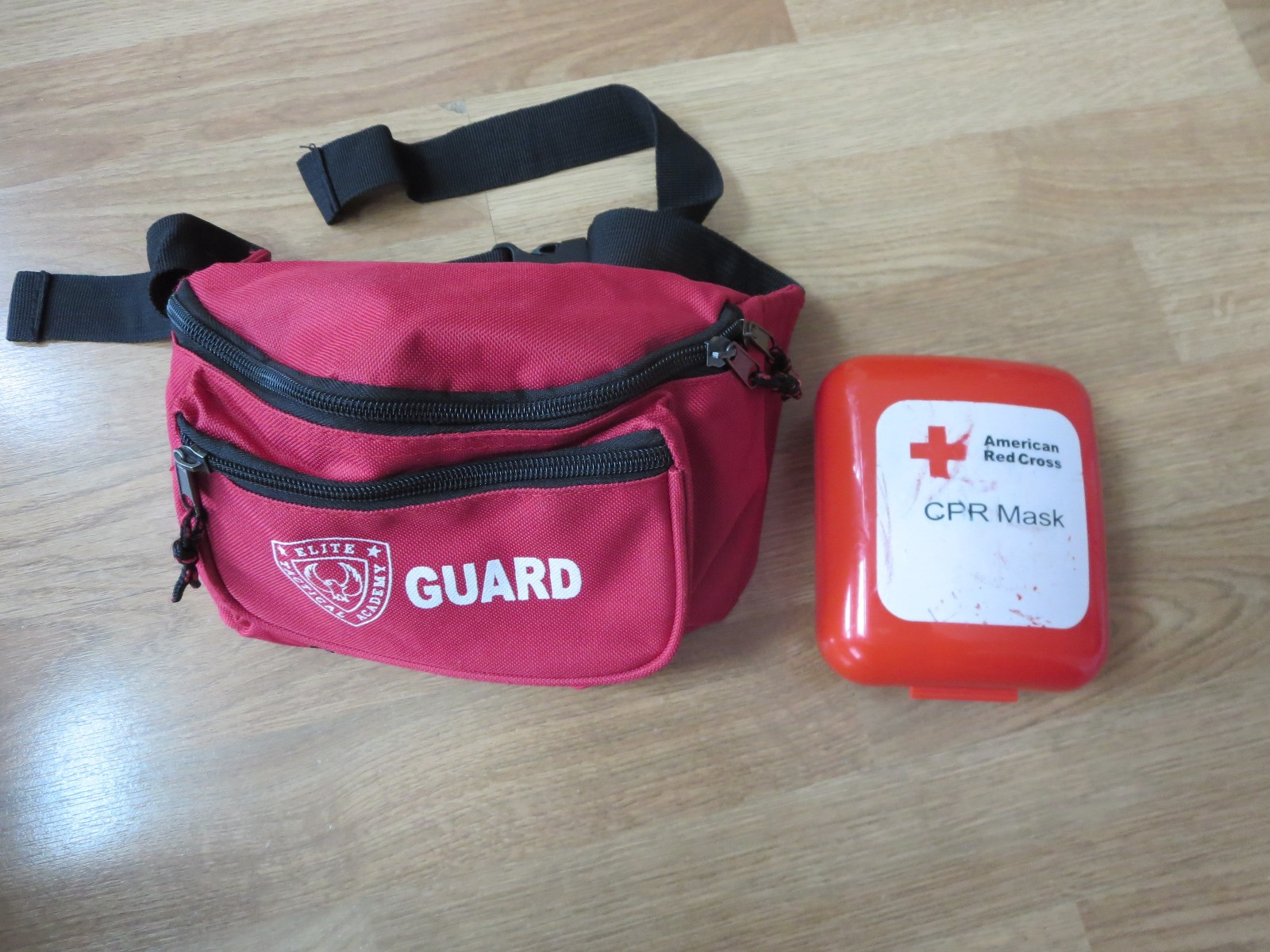 Red Lifeguard Hip Pack Fanny Pack First Aid Medical Kit Pouch/CPR MASK