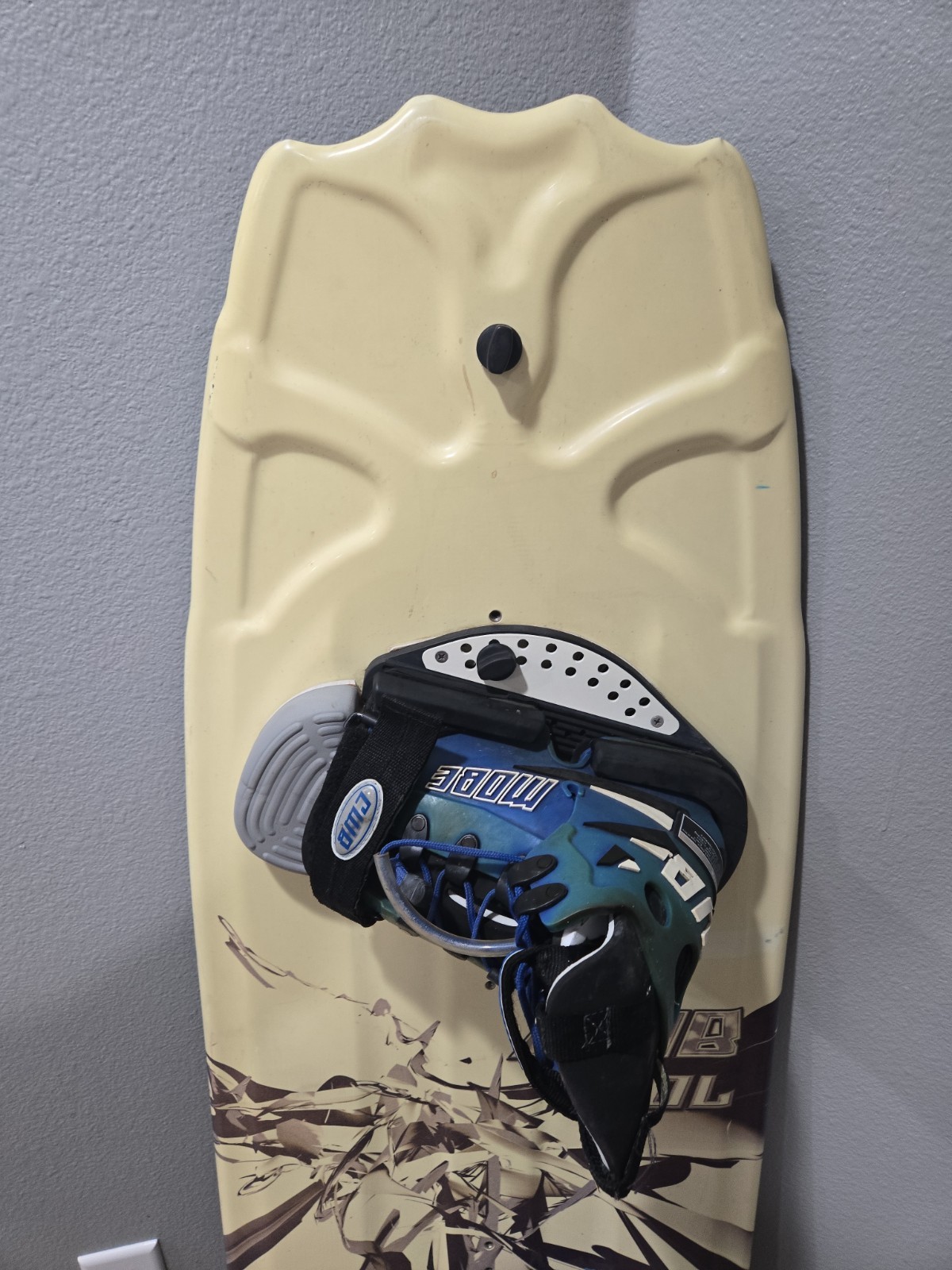 Connelly CWB Sol Wakeboard 134cm With Bindings Size M
