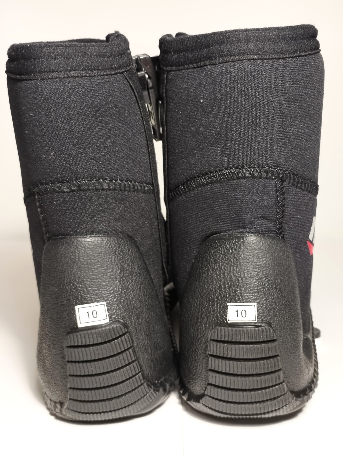 Mares 5mm Classic Diving Boots 5 – Size 10 – with Zipper Unisex NEW