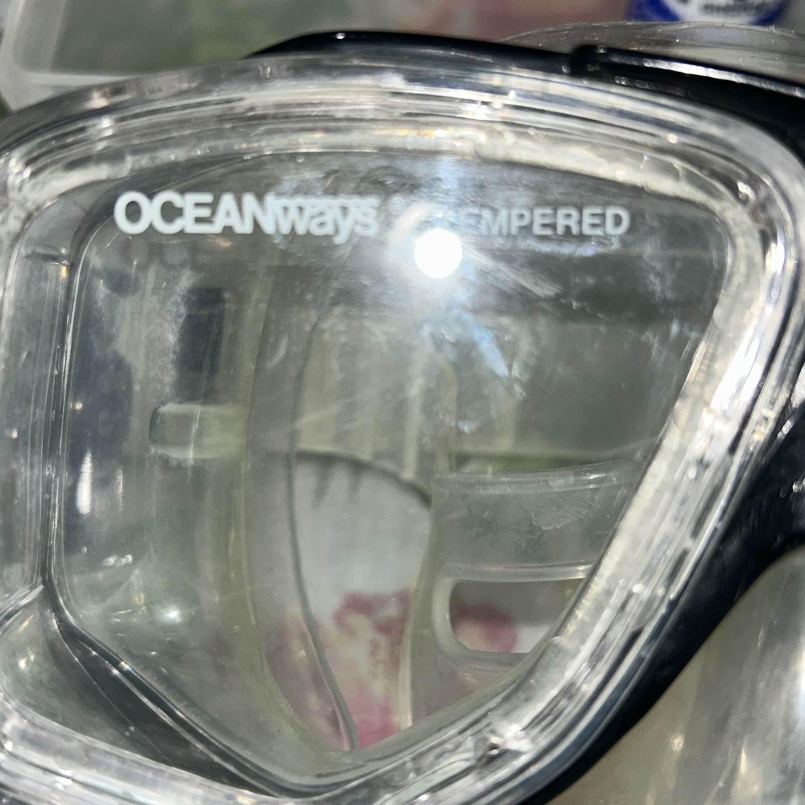 Ocean Ways Tempered Glass Snorkel Mask Black Clear Case Antifog Gel & Nose Clip