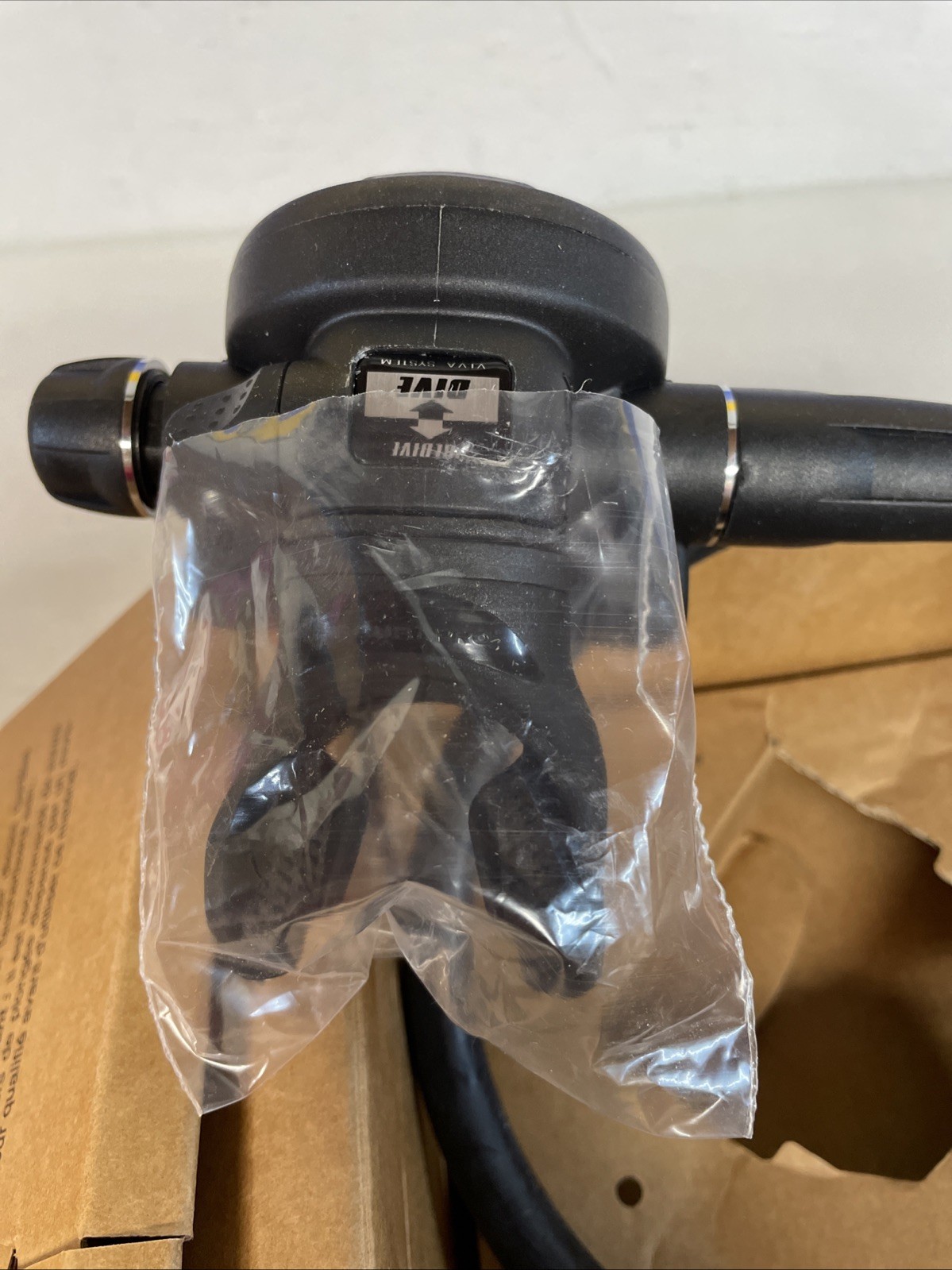 SCUBAPRO S560 MK21 Regulator Combo Polished Chrome New Opened Box