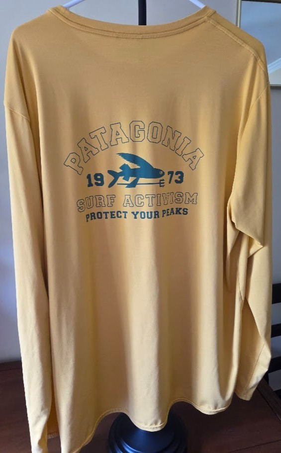 Patagonia Men’s 2XL Surf Activism Rash Guard Yellow EUC
