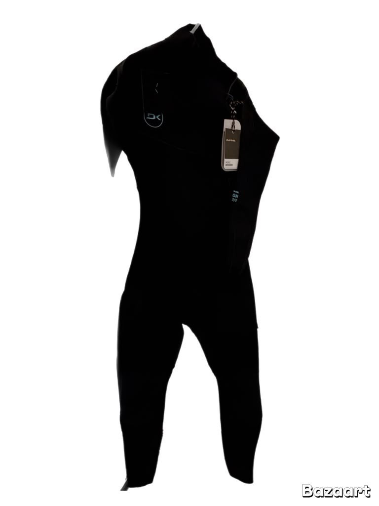 Wetsuit 3/2 mm Black ST size 5’9-5’11 NWT Zip Free
