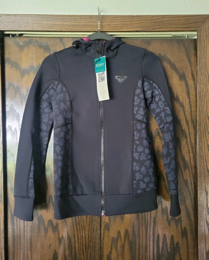 NEW ROXY Size 6 swell 1.0 paddle jacket hooded wetsuit women’s black pink