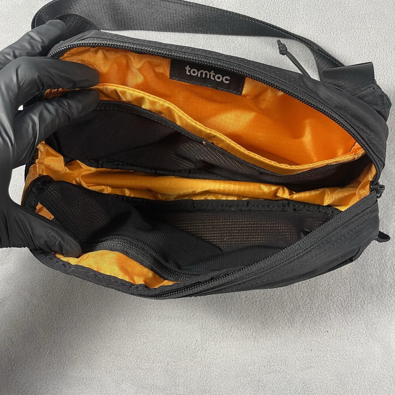 Tomtoc 3.5L Sling Bag Crossbody Black RFID Fanny Pack Adjustable Travel T33