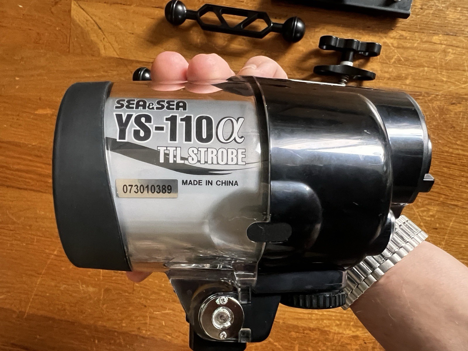 SEA & SEA YS-110a TTL STROBE-Never Used+2 Camera Plates,Serfas Post+Conn.+AKONA