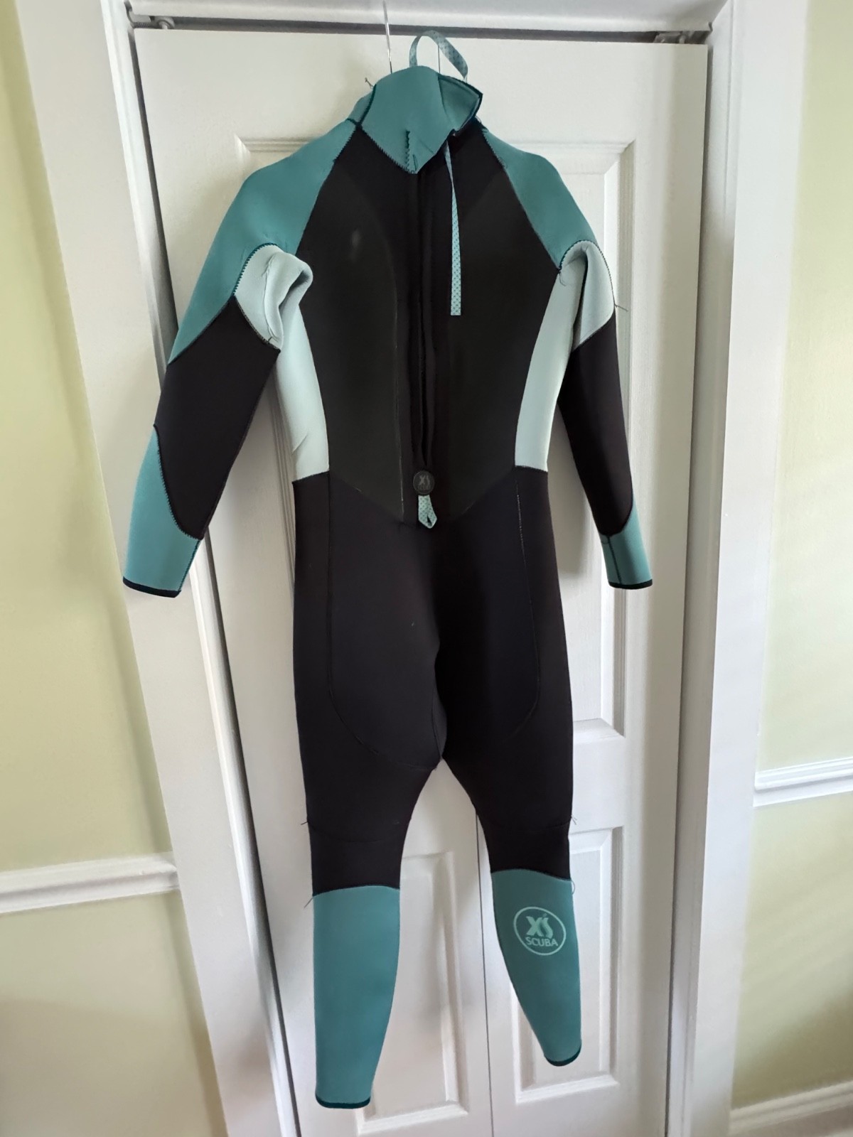 XS Scuba 5MM wetsuit