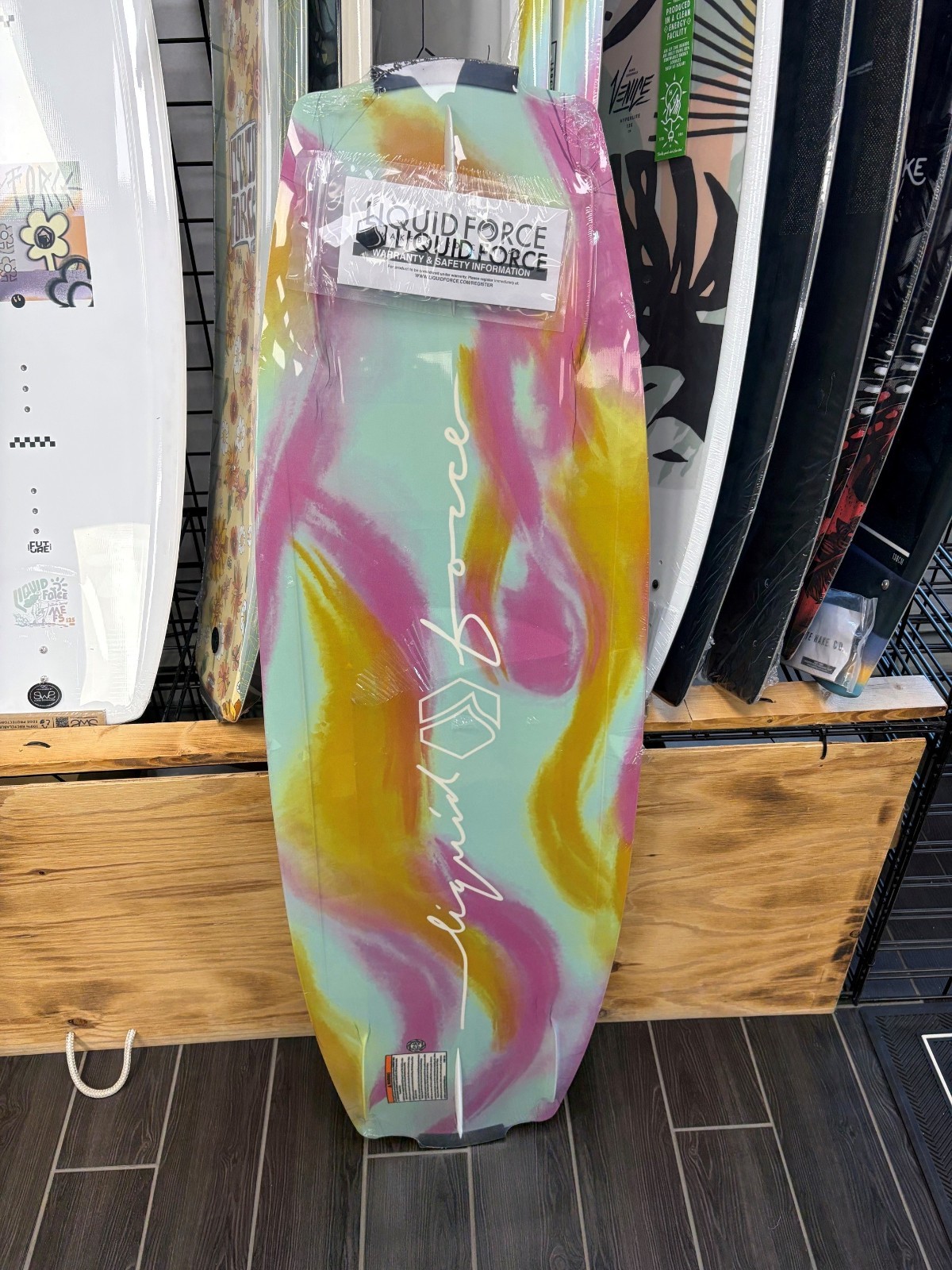 LIQUID FORCE ANGEL 139CM (2025) WOMEN’S WAKEBOARD