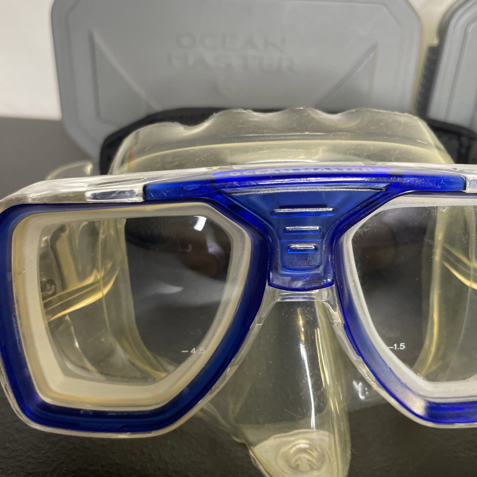 Ocean Master Tempered Glass Snorkeling Masks Q Strap Lot Of 3 With Cases