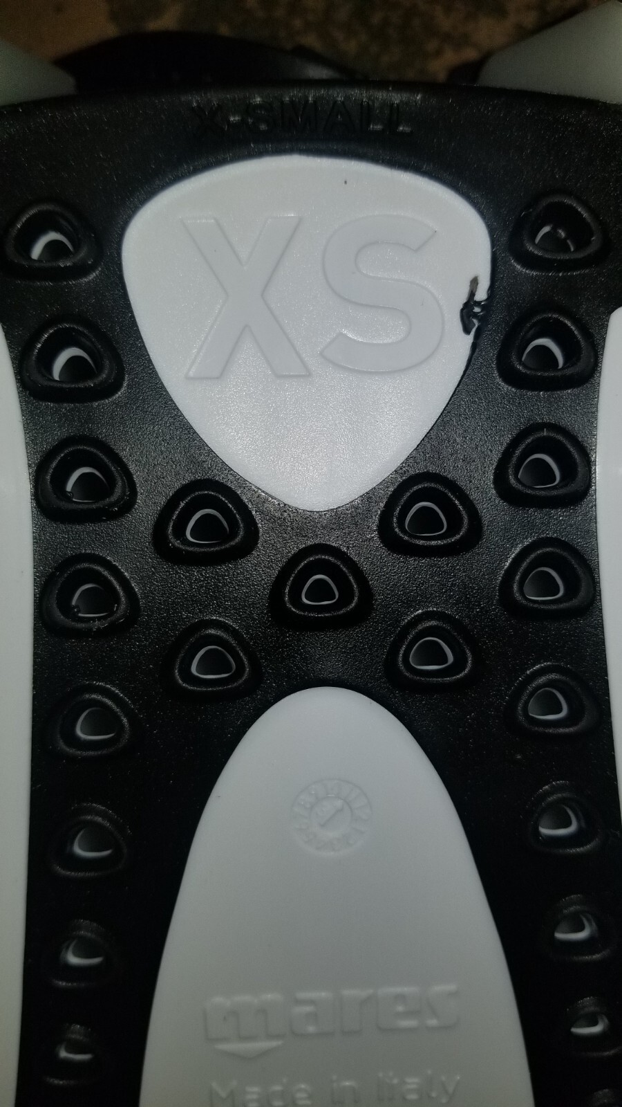 Mares X-Stream Fins WHITE/BLACK Extra Small Brand New GREAT FINS!
