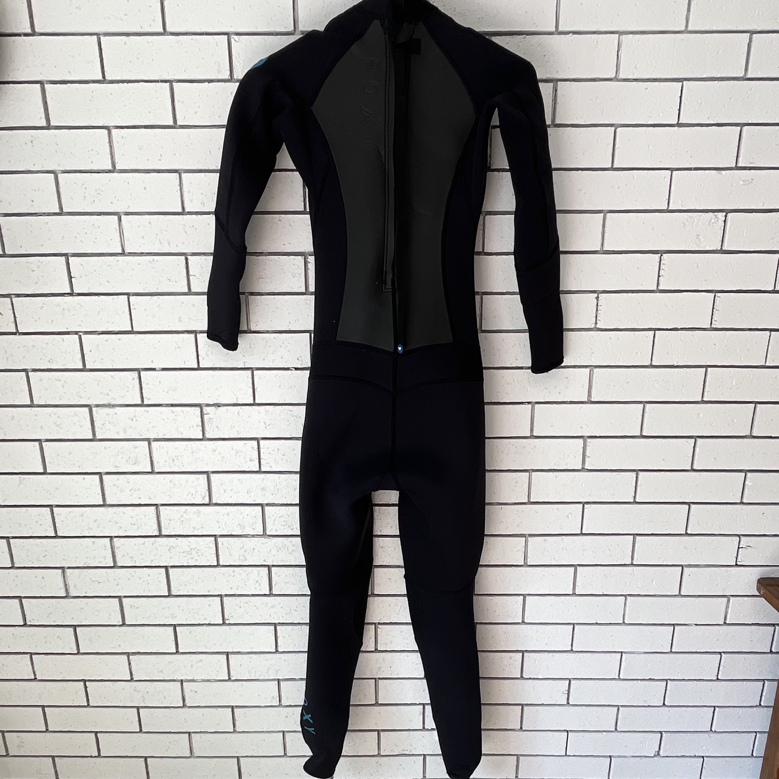 ROXY Women’s Full Wetsuit Black/Gray Size 4 Back Zip Long Sleeve