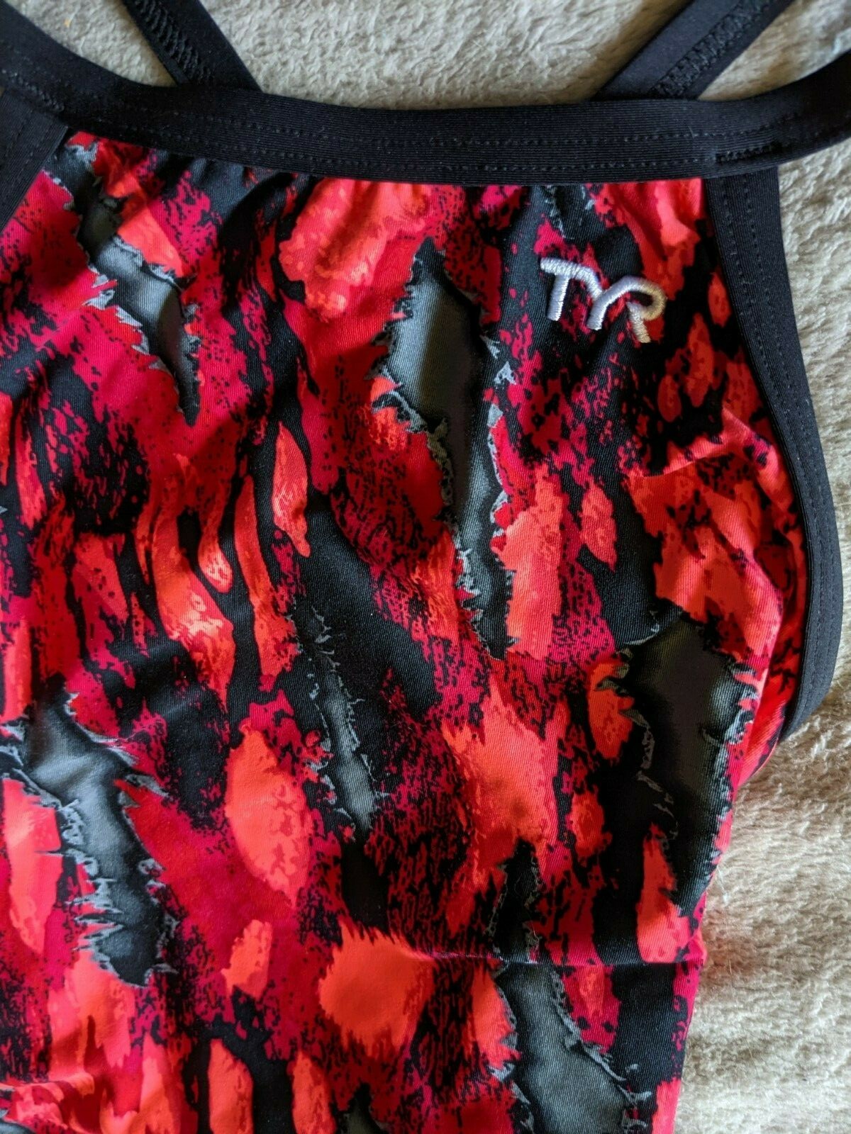 TYR Diamondfit One Piece Swimsuit Girls Youth 22 Red Gray Grey Black Swim Suit