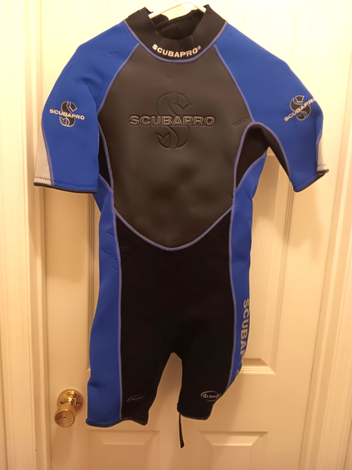 Scubapro Blue/Black/Gray Short Sleeve Adult Small 48 2.5mm