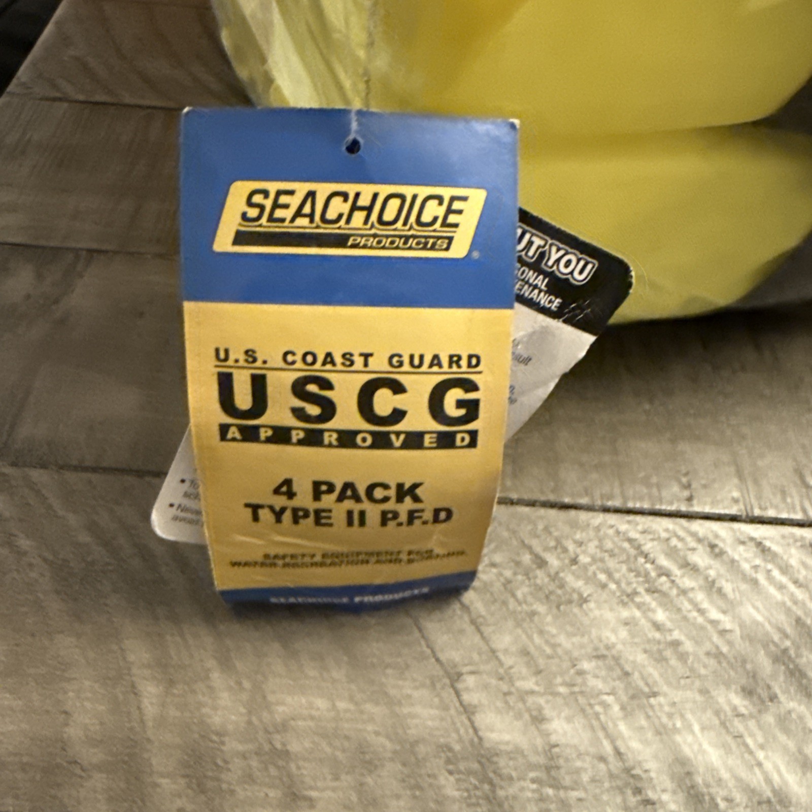 NEW Seachoice Yellow Adult Type 2 Life Vest 4-Pack with Bag 86010