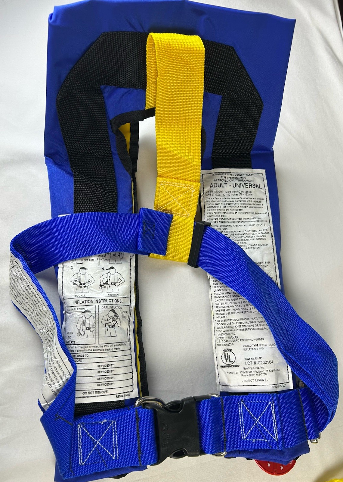 West Marine by Sospenders Life Vest Type V Model 38AHAR with 26’ Braided Rope