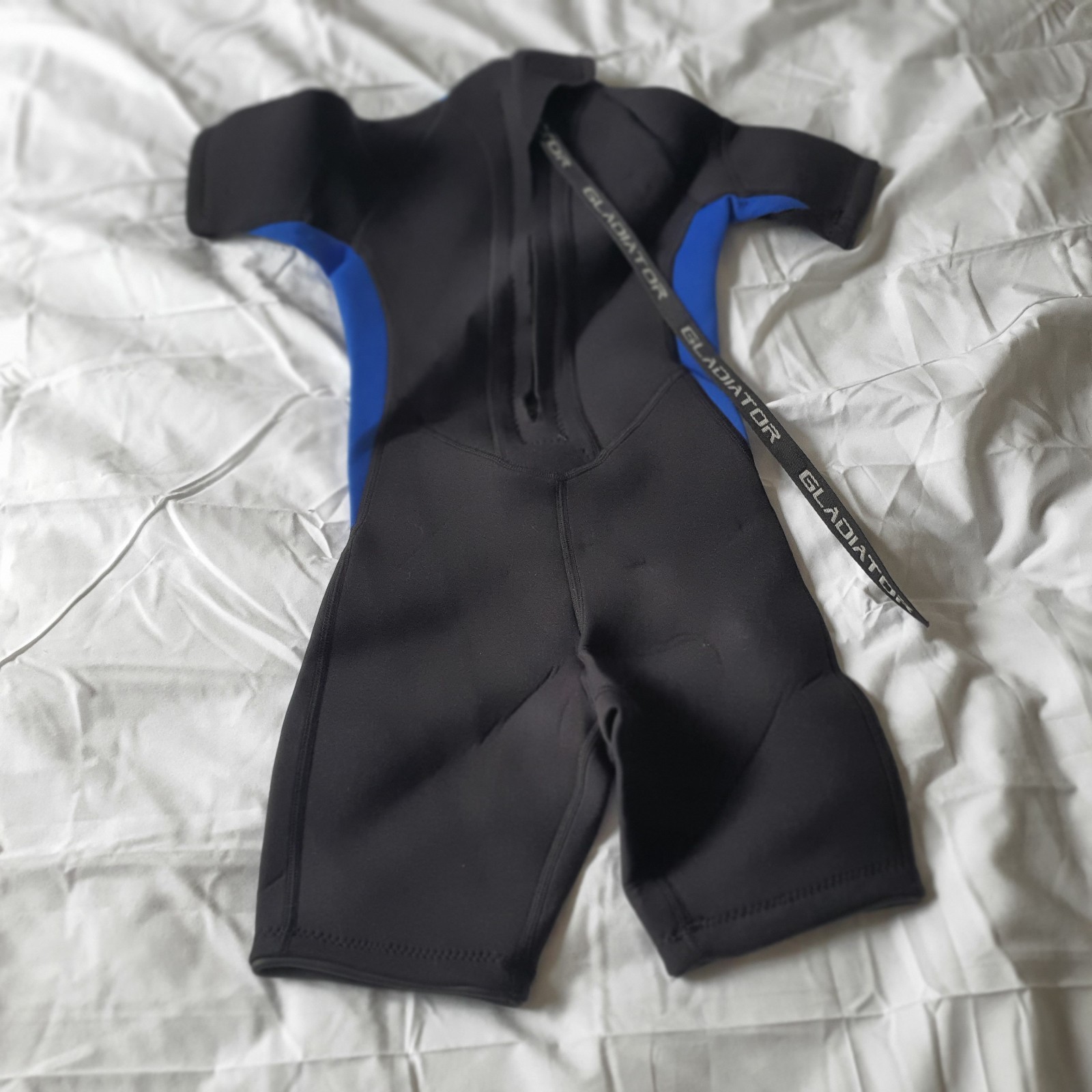 Gladiator Shorty Wetsuit Size 8 Kids Youth Black Blue Neoprene Springsuit