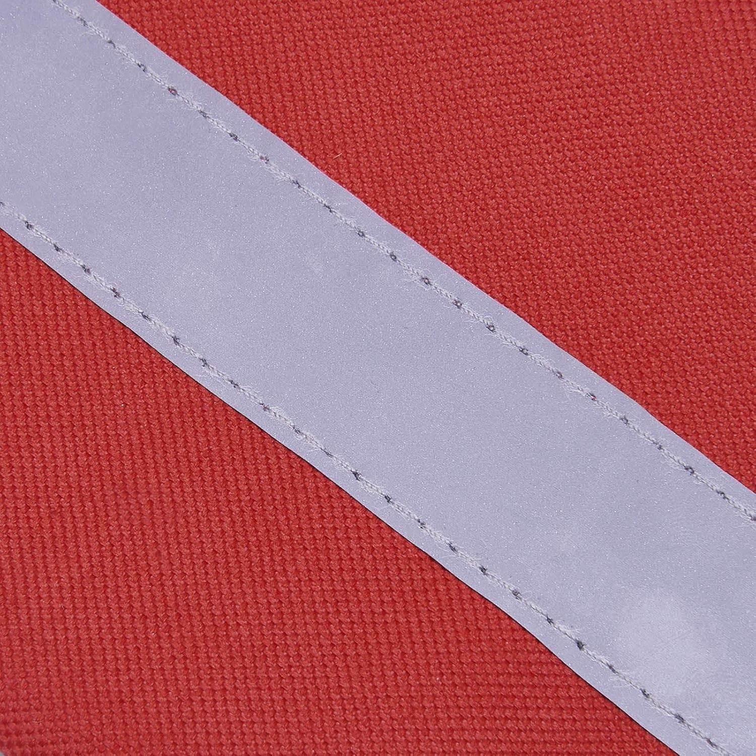 MOOCY Red Safety Flags with Reflective Strips – Durable Tow Flags for Kayaking