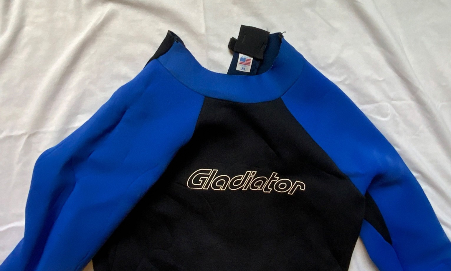 Gladiator Full Body Wet Suit Size XL Full Suit Black/Blue. Neoprene/Nylon.